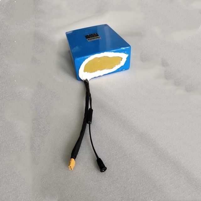 Aanpassen 18650 lithiumbatterijpakket 13S10P 48v 30ah Batterijpakketten voor elektrische fietsen