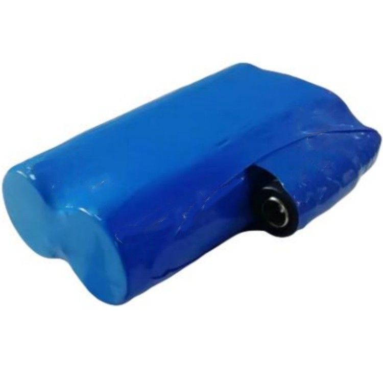 Op maat gemaakte Li-ion batterij 7,4 V 5000mah 21700 2 cellen in serie met Dc5521 connector