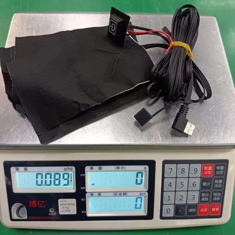 6-in-1 aangepaste verwarmingspad voor kleding elk 10 x 15 cm Zwart 5V USB met schakelaar