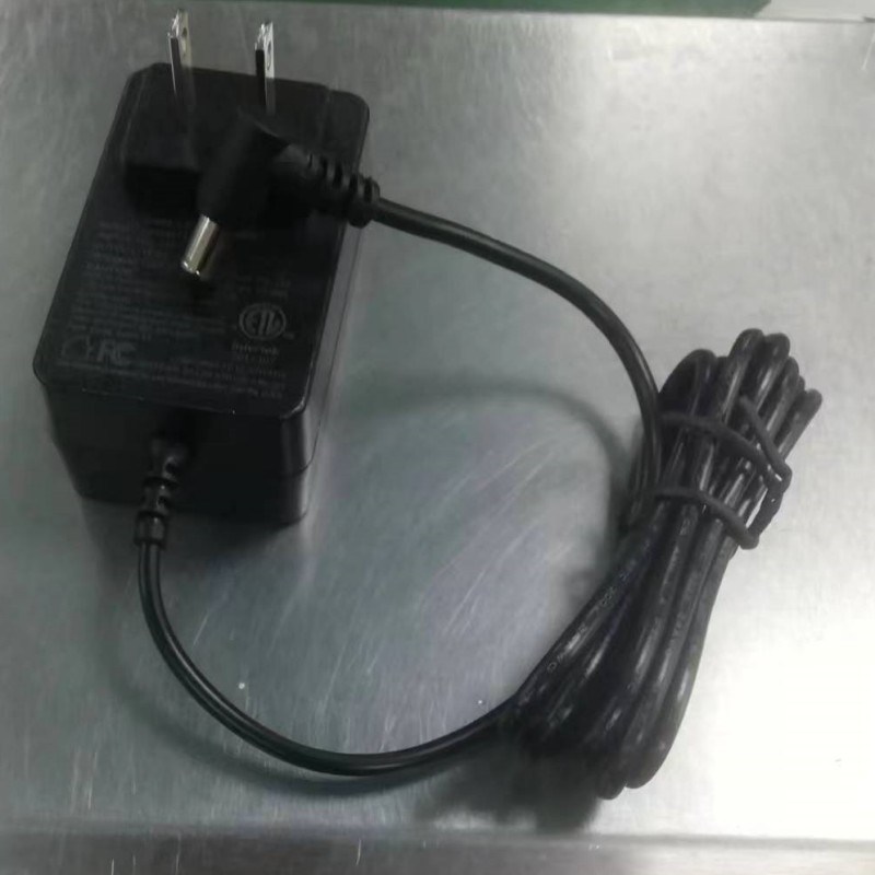 12V batterijoplader 2A US Plug DC Bend Head 90° 2.1 mm Barrel Jack Twee Amp