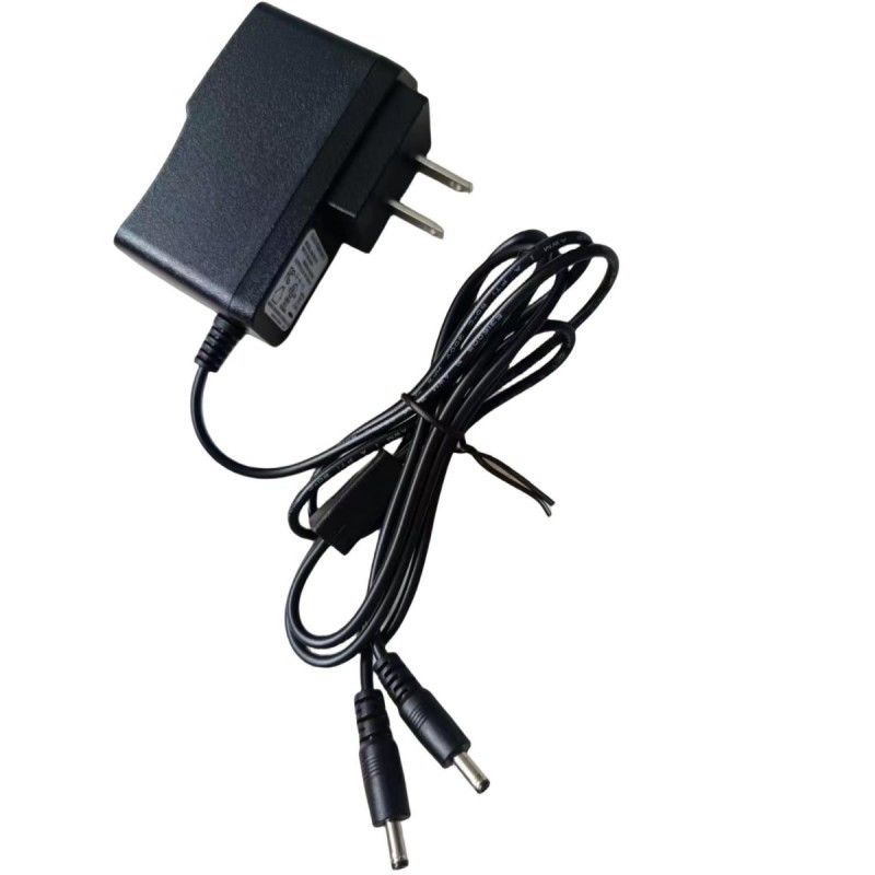 Amerikaanse standaardoplader 8.4V 1.2A met twee gelijkstroomkoppen voor verwarmde handschoenenbatterij